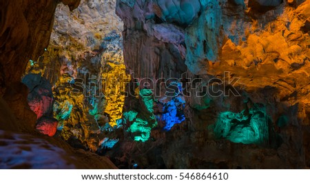 Dong Thien Cave Spectrum