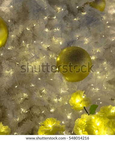 White Christmas decoration with balls