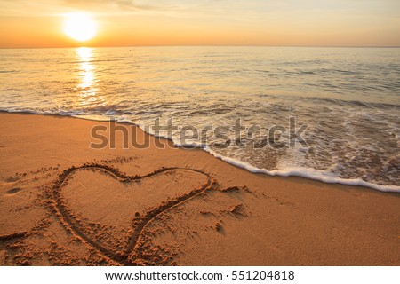 Happy Valentine's Day Beach the morning of a new day