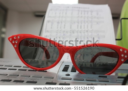 glasses and spectrum
