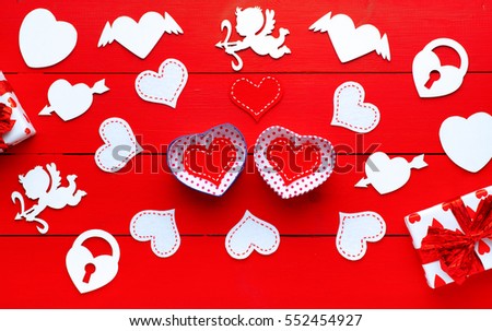 Gifts for Valentine's Day. Wedding background. Gift for a loved one. love story. Celebrating Valentine's Day. Festive gift. Lovers of the heart. Beautiful background. Love. Insert text. Flat lay