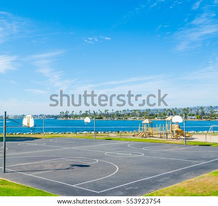 Basketball courts in Mission Bay, San Diego