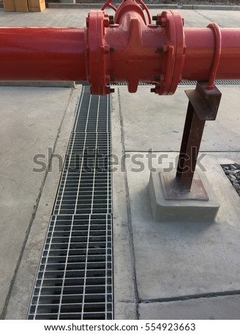 Steel mesh drain