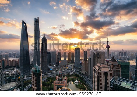 Shanghai, Lujiazui, the scene of the sunset