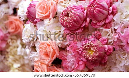 Pink roses and lotuses flower bouquet valentine day background