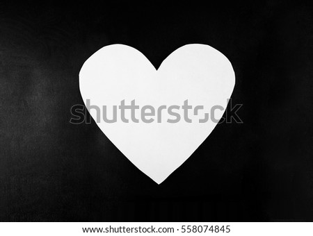 Heart pictogram. Simple flat icon. Black and white. photo, image. white heart outline black line