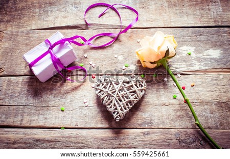 Gift box, heart and rose/toned photo