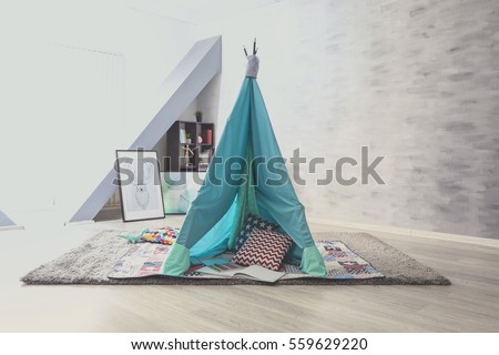 Hovel prepared for children's party at home Royalty-Free Stock Photo #559629220