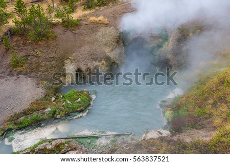 Dragon's Breath hot spring Yellowstone National Park