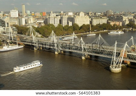 Jubilee Bridge, London cityscape