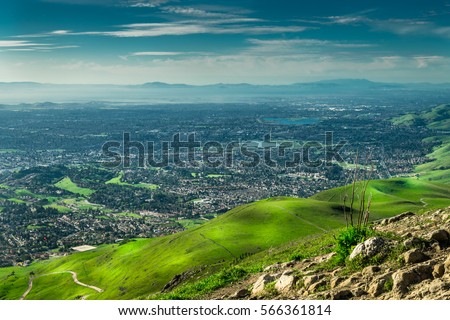 Silicon Valley view from Mission Peak Hill Royalty-Free Stock Photo #566361814