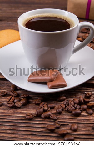 Coffee cup and chocolatte