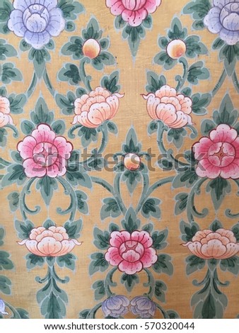 Vintage wall with Image of flowers