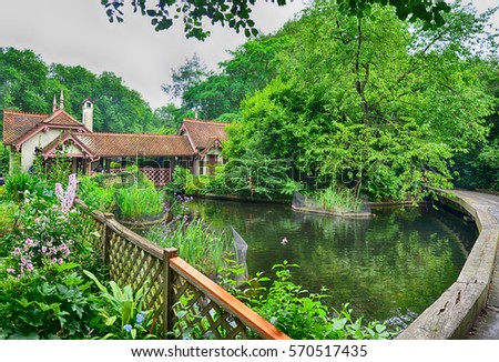 Duck Island Cottage, St James's Park, London Royalty-Free Stock Photo #570517435