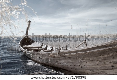 viking boat IR Landscape Lake
