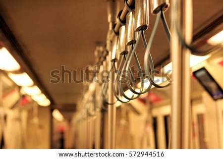 Handle loop in sky train 