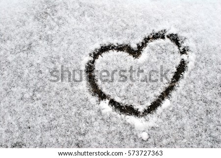 heart in snow