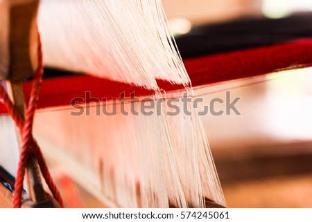 Looms of the rural people of Thailand.
Beautiful Silk weaving