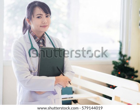 Doctor woman working in hospital
