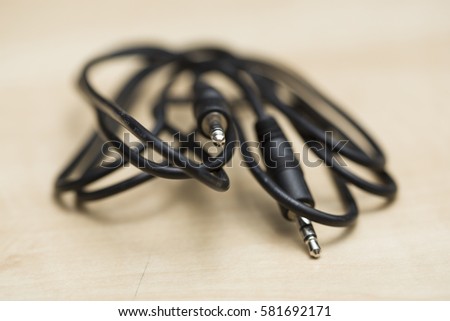 Jack connecting cable