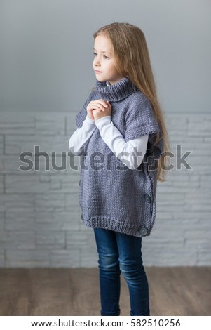 Fashion child knitted sweater