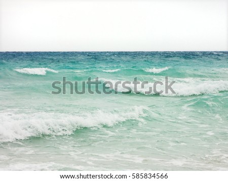 Idyllic turquoise ocean waves 