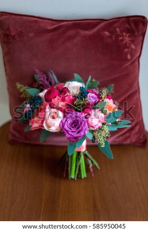 bouquet of pink roses isolated on table.