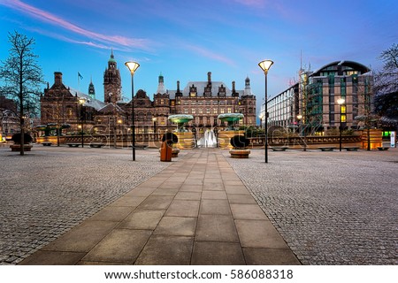Sheffield Town Hall is a building in the City of Sheffield, England. The building is used by Sheffield City Council. Royalty-Free Stock Photo #586088318