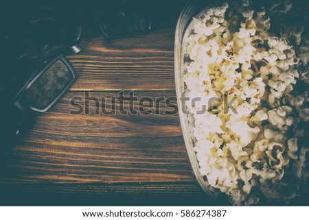 Background on film, chips and popcorn