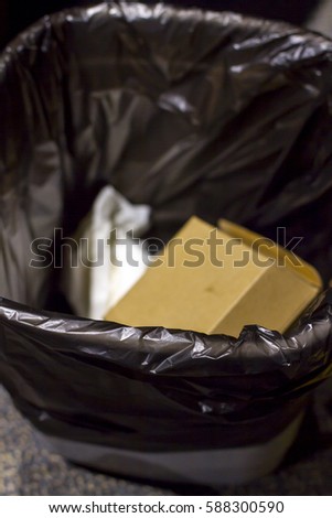 trash can Royalty-Free Stock Photo #588300590