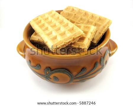 an image of a bowl full of wafers