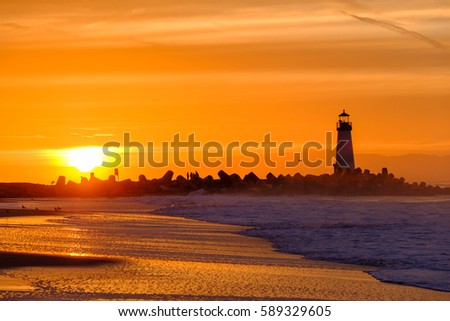 Santa Cruz Breakwater Light (Walton Lighthouse) at sunrise, Pacific coast, California, USA