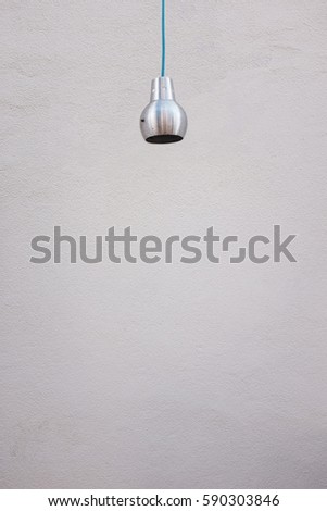 concrete wall and 1 ceiling lamps