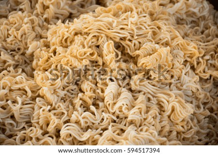 texture instant noodles