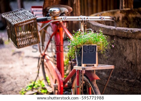 Background blur vintage Wooden board sign page on bicycles . Stand tent card Used for Menu Bar and restaurant or put everything into it . mockup