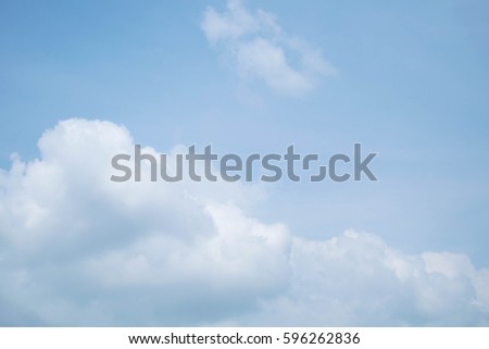 Blue sky and comfortable cloud