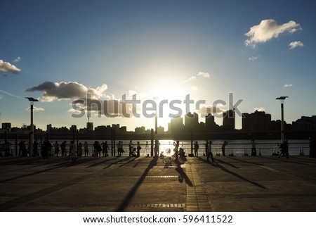  Beautiful silhouette view of riverside in the evening