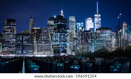 New York Skyline from The Brooklyn Heights Promenade