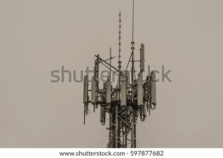 Cell Tower structure to enhance cellular network communications