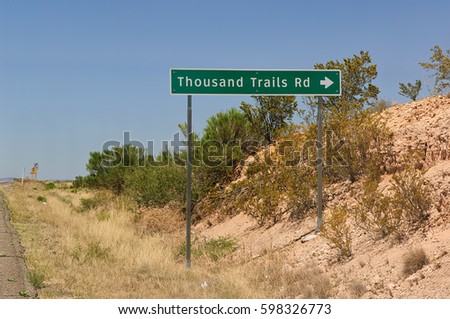 A road near Cottonwood Arizona that leads to a thousand trails.