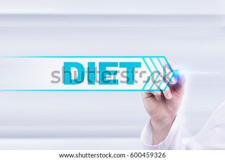 Medical doctor drawing diet on the virtual screen.