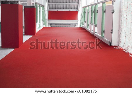Outdoor red carpet 