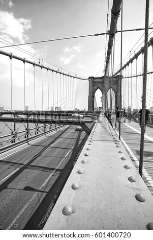 Brooklyn Bridge, Manhattan, NYC.