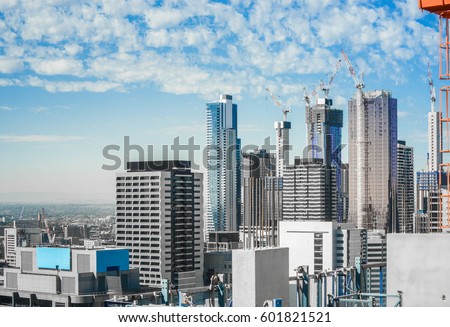 Apartment / Construction / Property growth in Melbourne