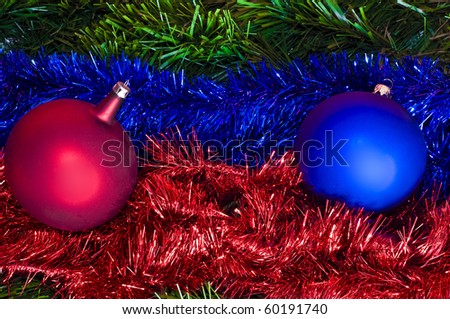 Red and blue bomblets and chains - christmas decorations