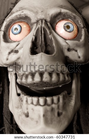 Skull with colorful eyes (desaturated for stronger effect)