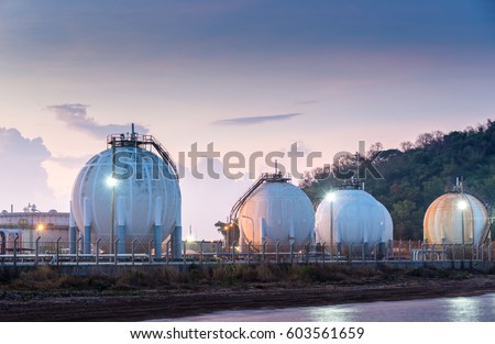 Natural gas tank in the Refinery industry Royalty-Free Stock Photo #603561659