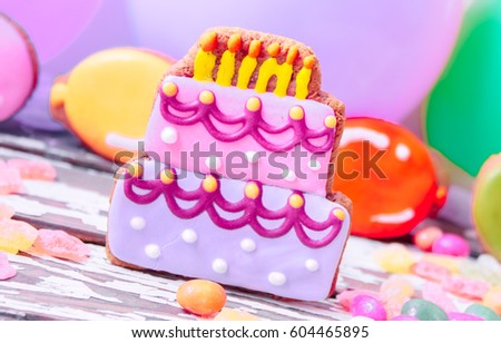 Gingerbread birthday cakes