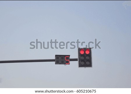 Traffic light for 5 minutes will light green