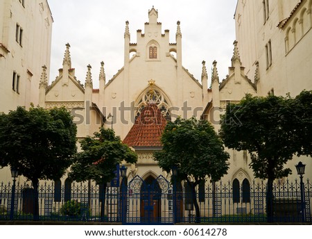 The beautiful neogothic Maiselova Synagoga in Czech's capital Prague Royalty-Free Stock Photo #60614278